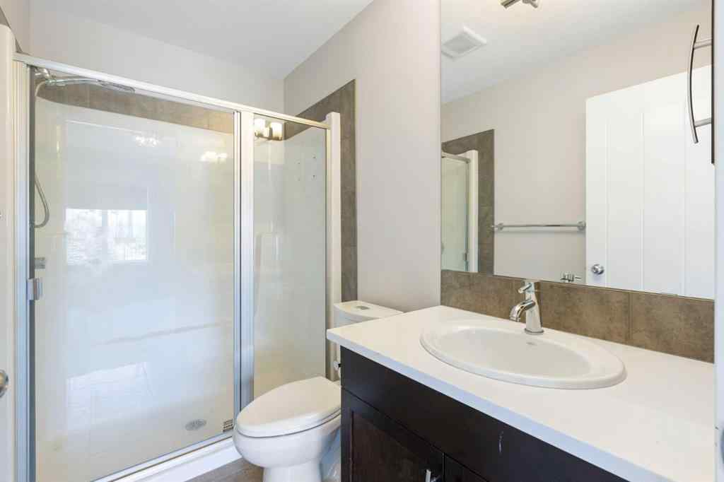 MLS® A2256256 - 448 Quarry Villas SE in Douglasdale/Glen Calgary, Residential