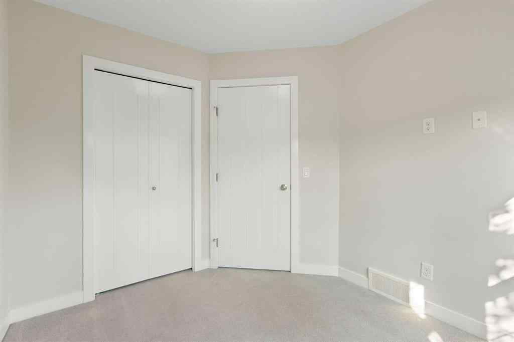 MLS® A2256256 - 448 Quarry Villas SE in Douglasdale/Glen Calgary, Residential