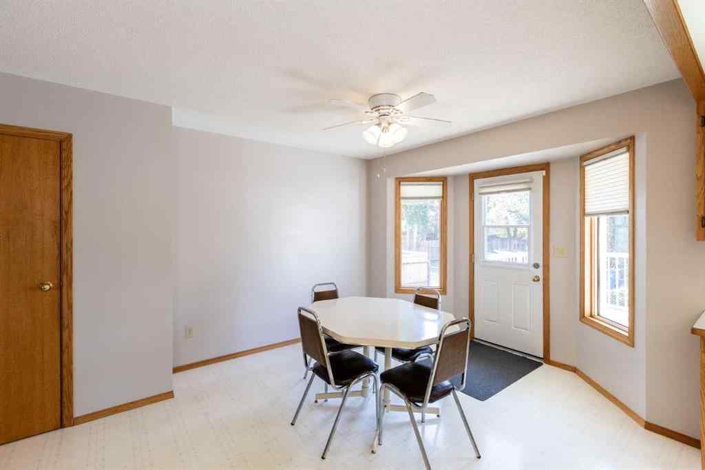 MLS® A2256262 - 5319 37 Street  in Margodt Innisfail, Residential