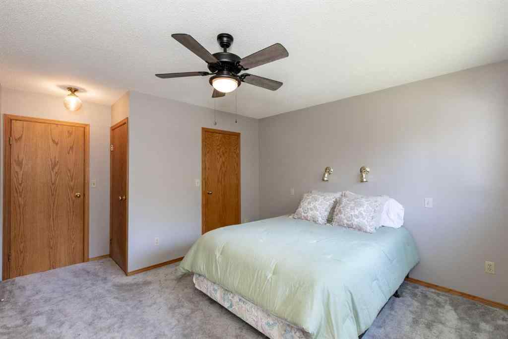 MLS® A2256262 - 5319 37 Street  in Margodt Innisfail, Residential