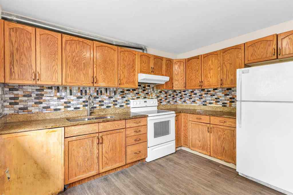 MLS® A2256266 - 417 40 Street NE in Marlborough Calgary, Residential