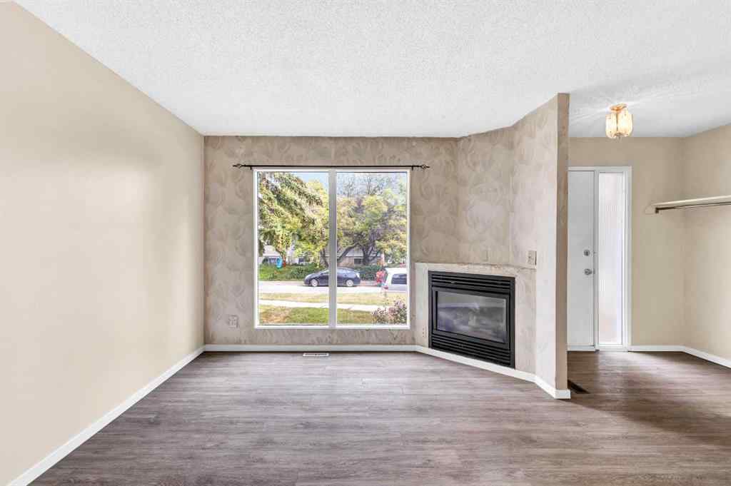 MLS® A2256266 - 417 40 Street NE in Marlborough Calgary, Residential