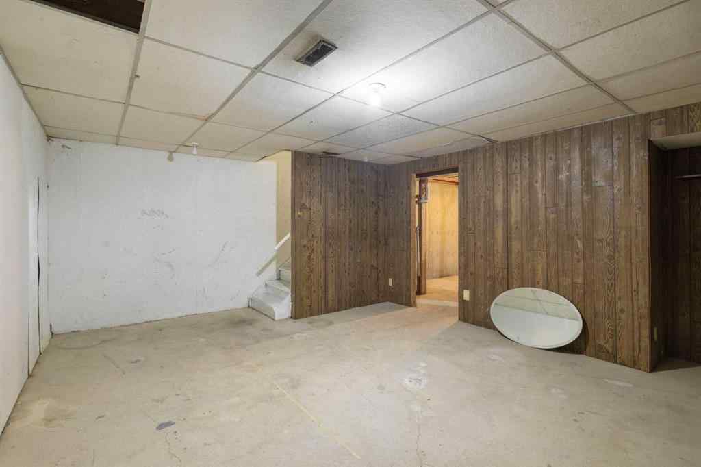 MLS® A2256266 - 417 40 Street NE in Marlborough Calgary, Residential