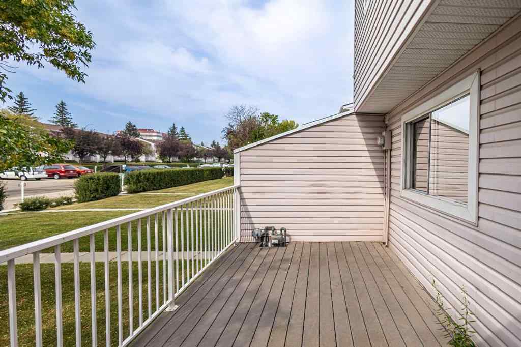 MLS® A2256266 - 417 40 Street NE in Marlborough Calgary, Residential
