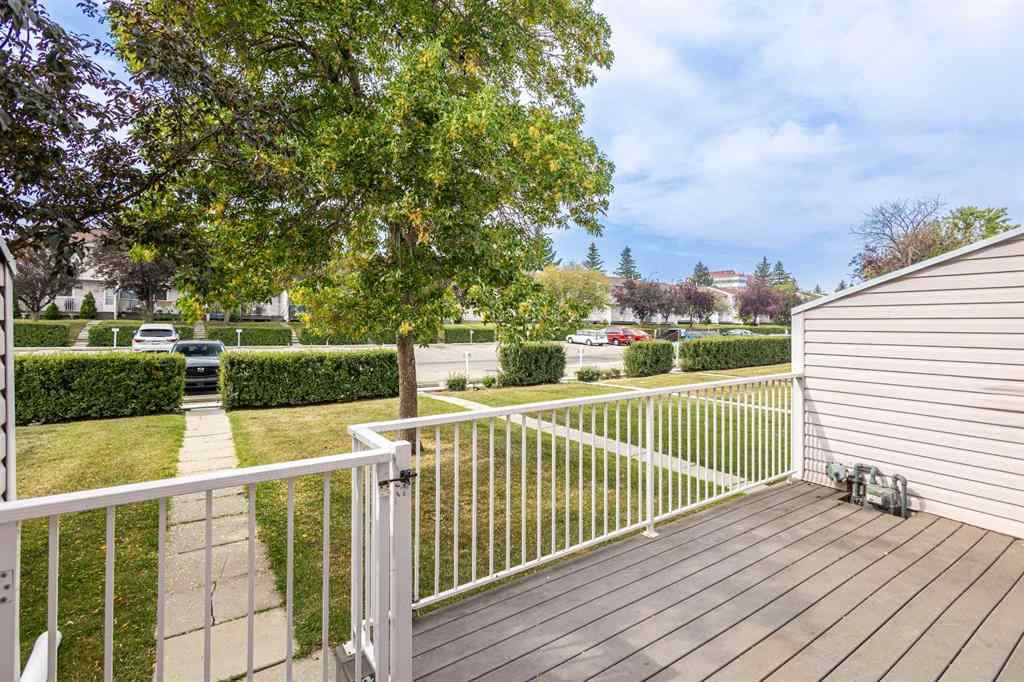 MLS® A2256266 - 417 40 Street NE in Marlborough Calgary, Residential