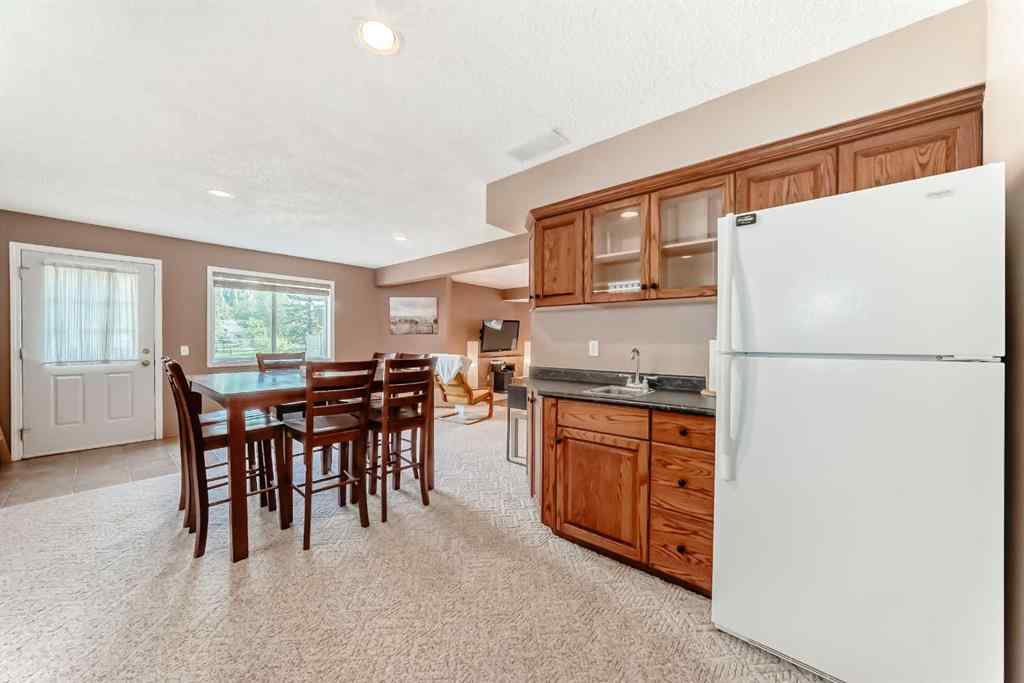 MLS® A2256275 - 170 Shawbrooke Green SW in Shawnessy Calgary, Residential