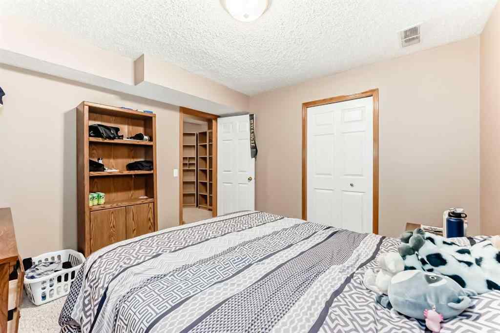 MLS® A2256275 - 170 Shawbrooke Green SW in Shawnessy Calgary, Residential
