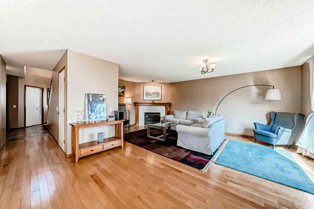MLS® A2256275 - 170 Shawbrooke Green SW in Shawnessy Calgary, Residential