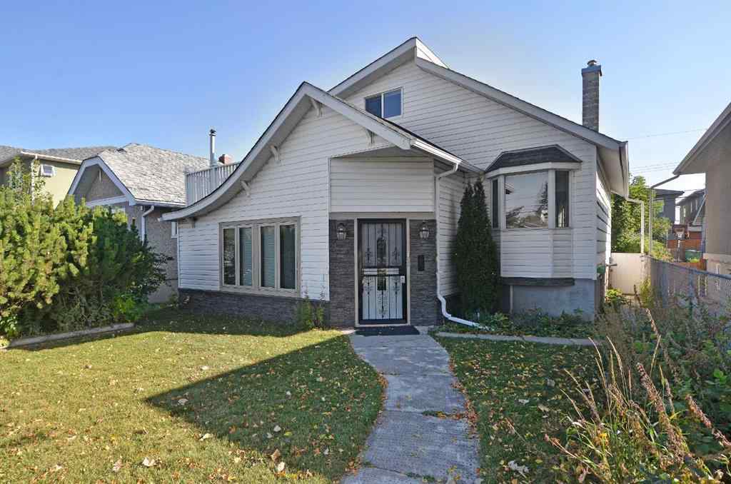 MLS® A2256286 - 809 8 Avenue NE in Renfrew Calgary, Residential