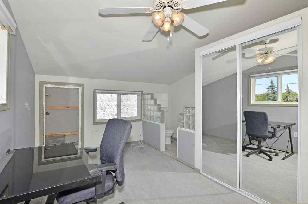 MLS® A2256286 - 809 8 Avenue NE in Renfrew Calgary, Residential