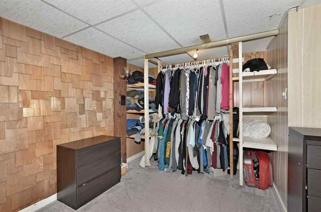 MLS® A2256286 - 809 8 Avenue NE in Renfrew Calgary, Residential