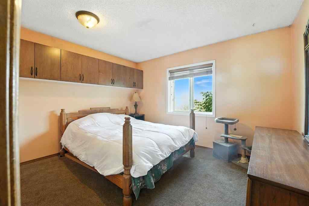 MLS® A2256287 - 338123 80 Street E in NONE Rural Foothills County, Residential