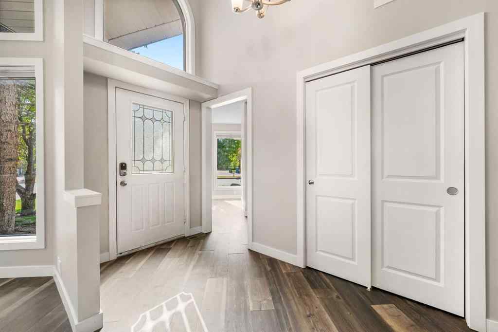 MLS® A2256288 - 14 Douglasbank Drive SE in Douglasdale/Glen Calgary, Residential