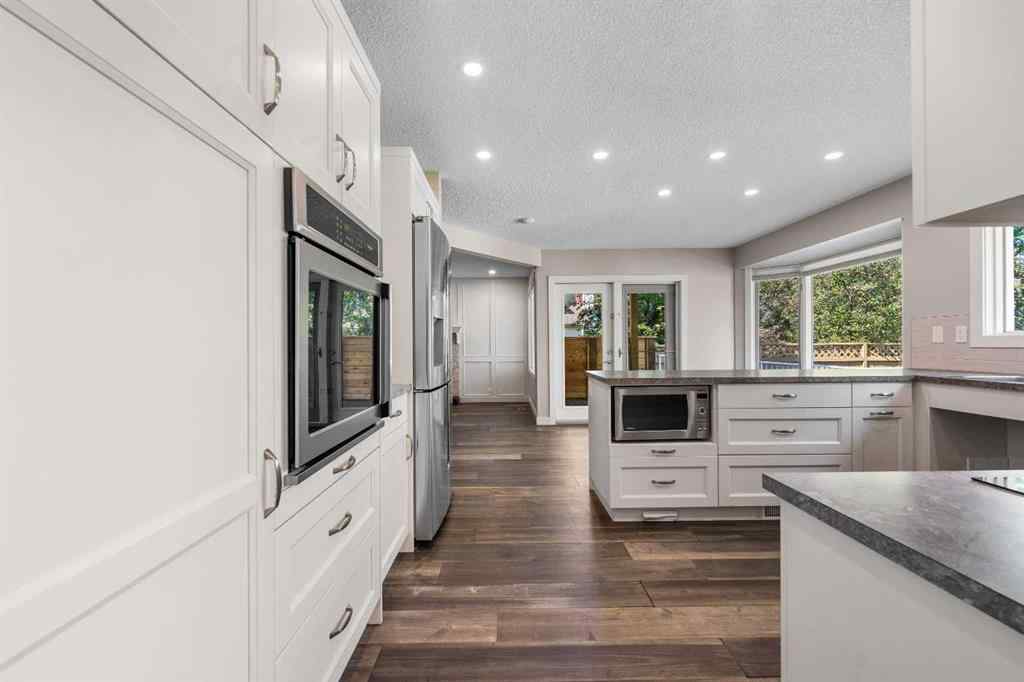 MLS® A2256288 - 14 Douglasbank Drive SE in Douglasdale/Glen Calgary, Residential