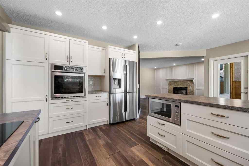 MLS® A2256288 - 14 Douglasbank Drive SE in Douglasdale/Glen Calgary, Residential