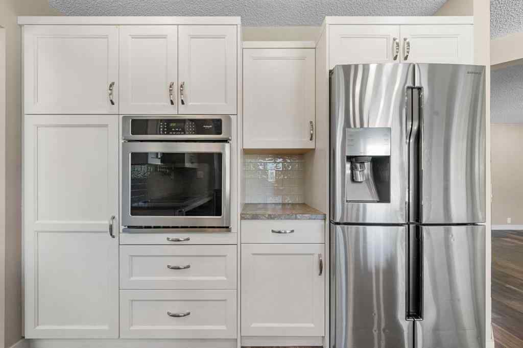 MLS® A2256288 - 14 Douglasbank Drive SE in Douglasdale/Glen Calgary, Residential