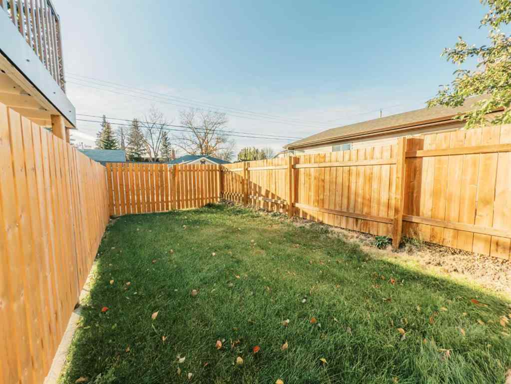 MLS® A2256290 - 4916A 53 Street  in Downtown West Stettler, Residential