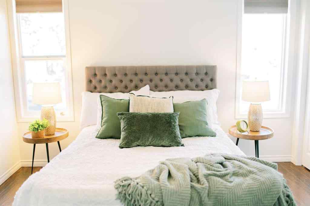 MLS® A2256290 - 4916A 53 Street  in Downtown West Stettler, Residential