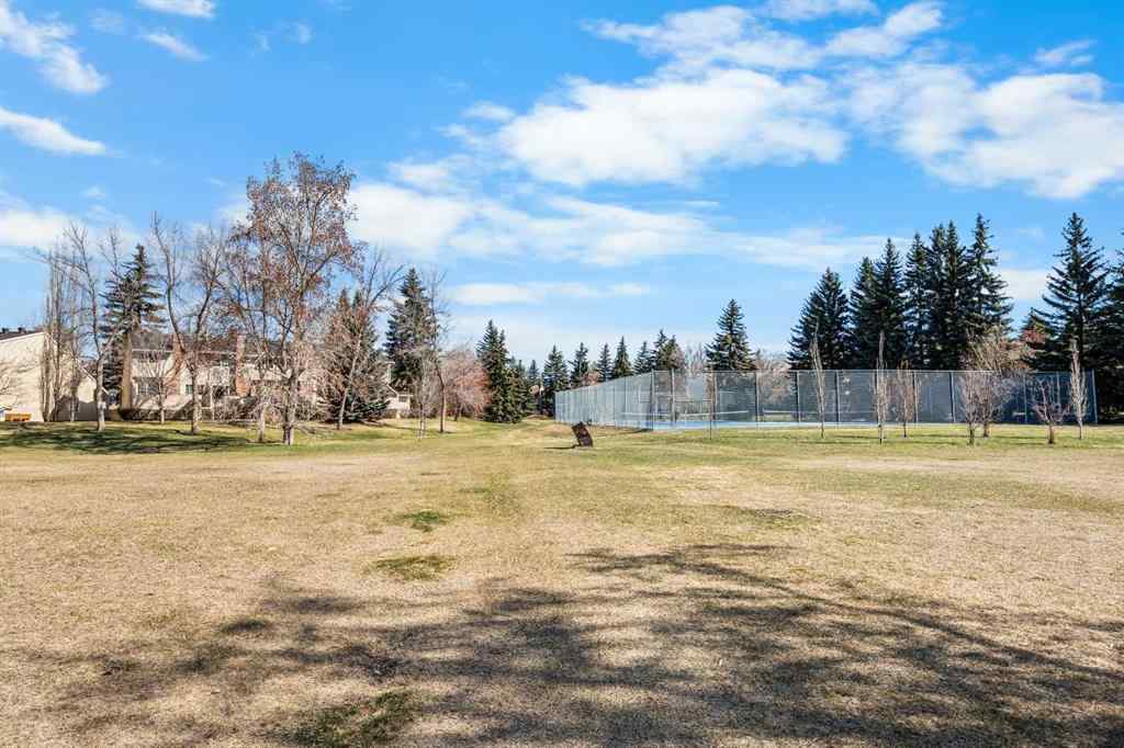 MLS® A2256291 - 322 Point Mckay Gardens NW in Point McKay Calgary, Residential