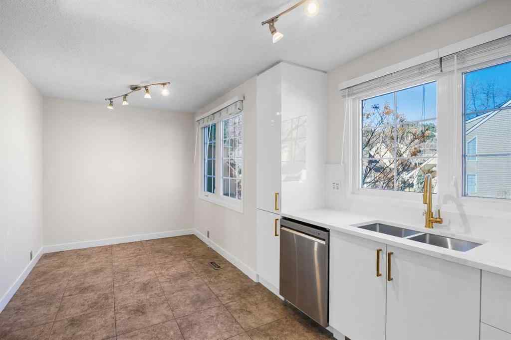 MLS® A2256291 - 322 Point Mckay Gardens NW in Point McKay Calgary, Residential