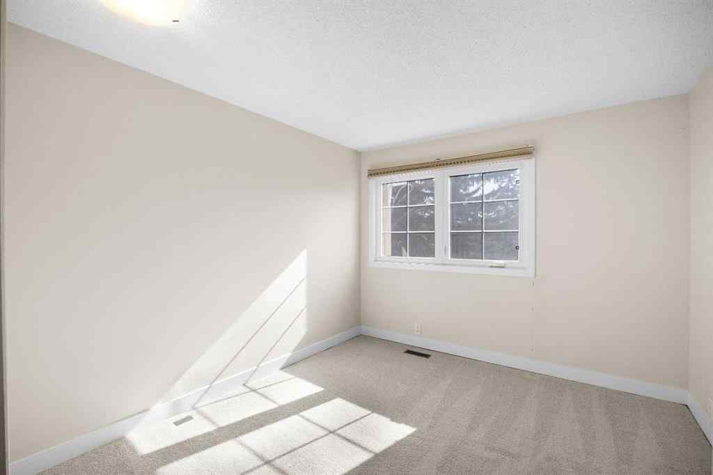 MLS® A2256291 - 322 Point Mckay Gardens NW in Point McKay Calgary, Residential