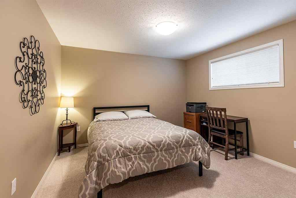 MLS® A2256292 - 70 Sundance Road SW in SW Southridge Medicine Hat, Residential