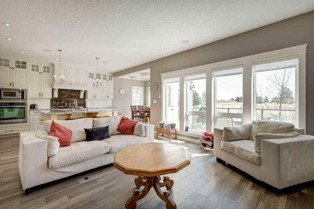 MLS® A2256294 - 1233 Hillcrest Manor Estates  in Hillview Estates Strathmore, Residential