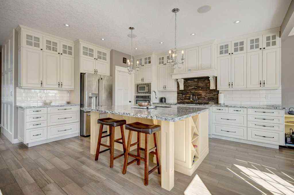 MLS® A2256294 - 1233 Hillcrest Manor Estates  in Hillview Estates Strathmore, Residential