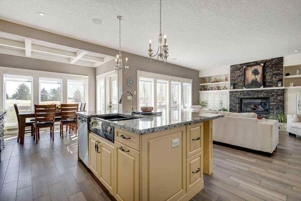 MLS® A2256294 - 1233 Hillcrest Manor Estates  in Hillview Estates Strathmore, Residential
