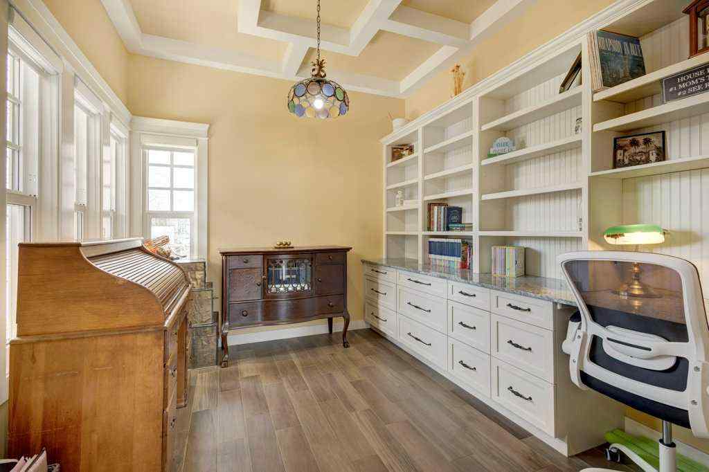 MLS® A2256294 - 1233 Hillcrest Manor Estates  in Hillview Estates Strathmore, Residential
