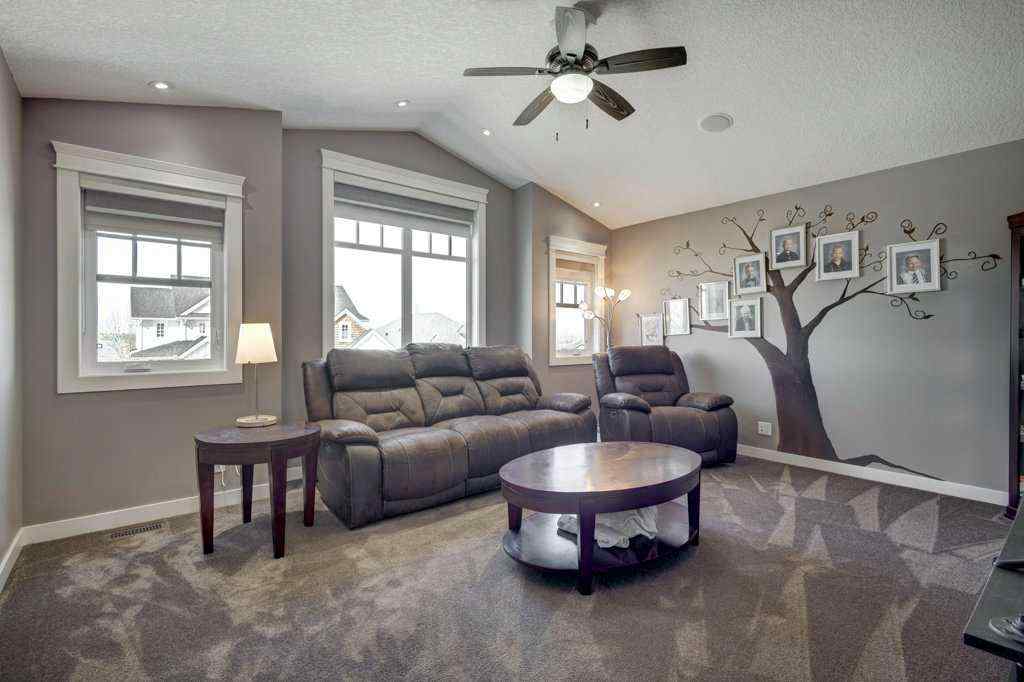 MLS® A2256294 - 1233 Hillcrest Manor Estates  in Hillview Estates Strathmore, Residential