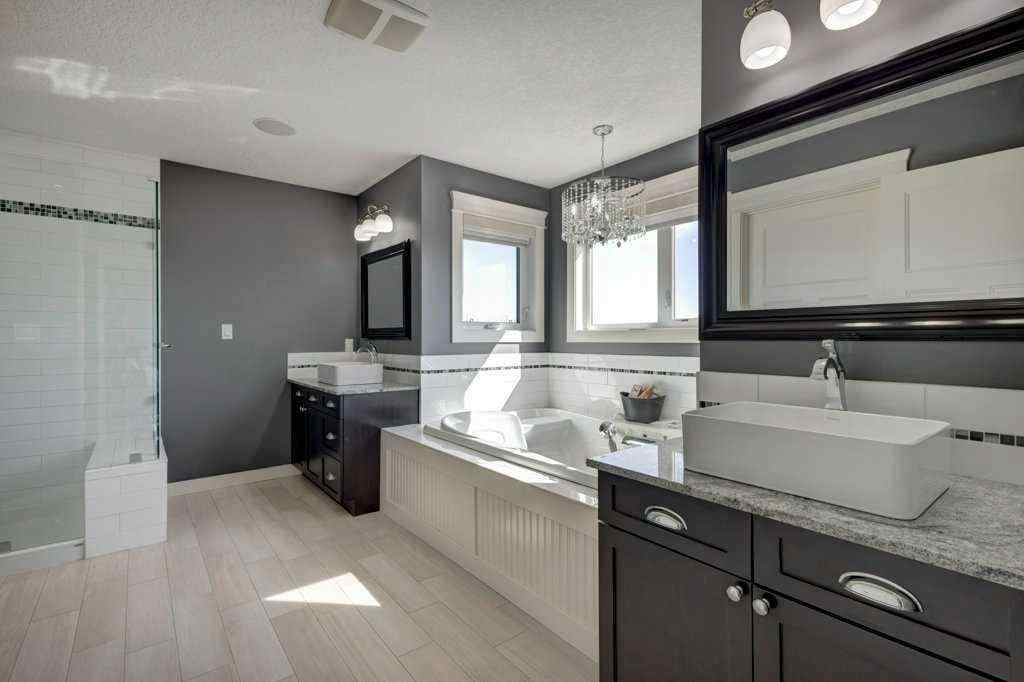 MLS® A2256294 - 1233 Hillcrest Manor Estates  in Hillview Estates Strathmore, Residential