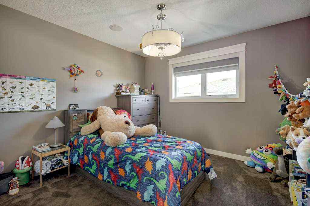 MLS® A2256294 - 1233 Hillcrest Manor Estates  in Hillview Estates Strathmore, Residential