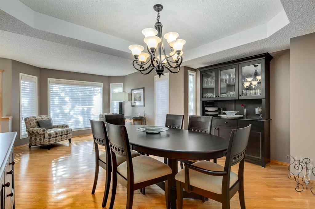 MLS® A2256295 - 537 Sierra Madre Court SW in Signal Hill Calgary, Residential