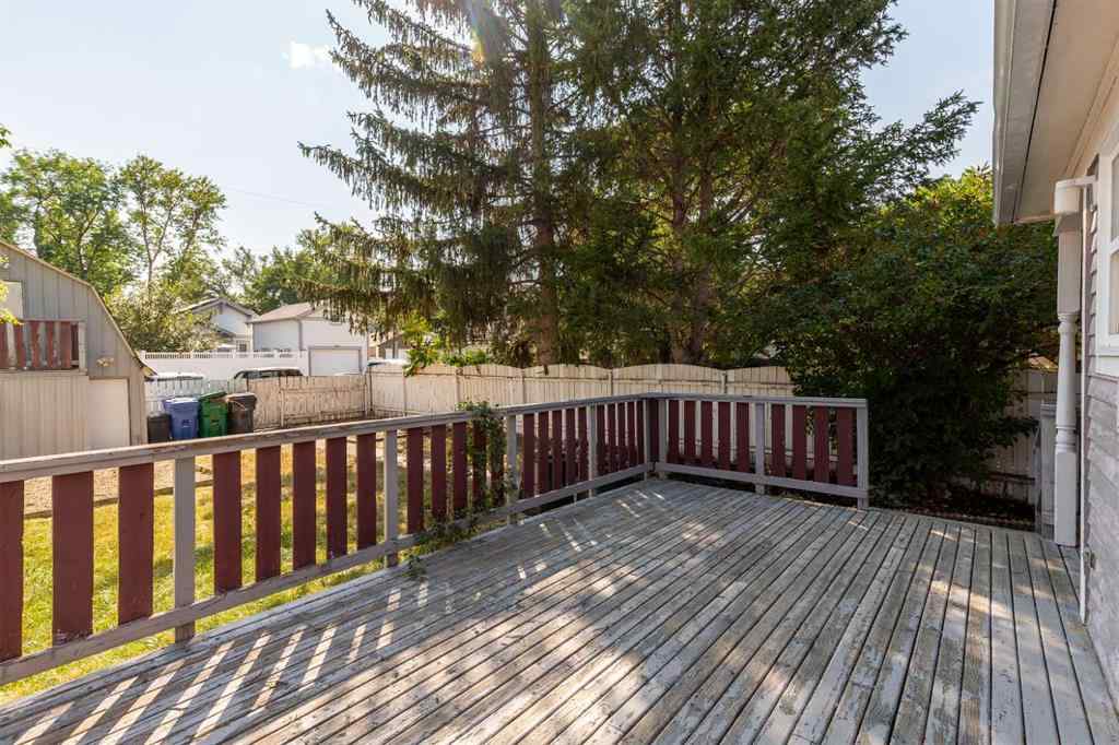 MLS® A2256298 - 1210 6 Avenue S in London Road Lethbridge, Residential