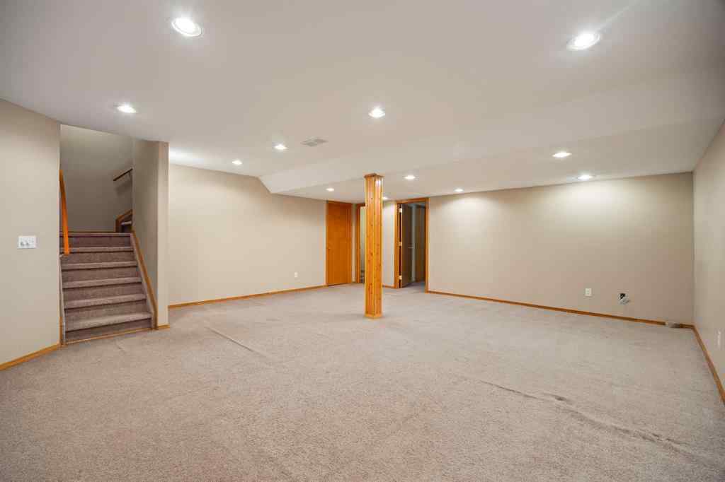 MLS® A2256301 - 132 Hawkland Circle NW in Hawkwood Calgary, Residential