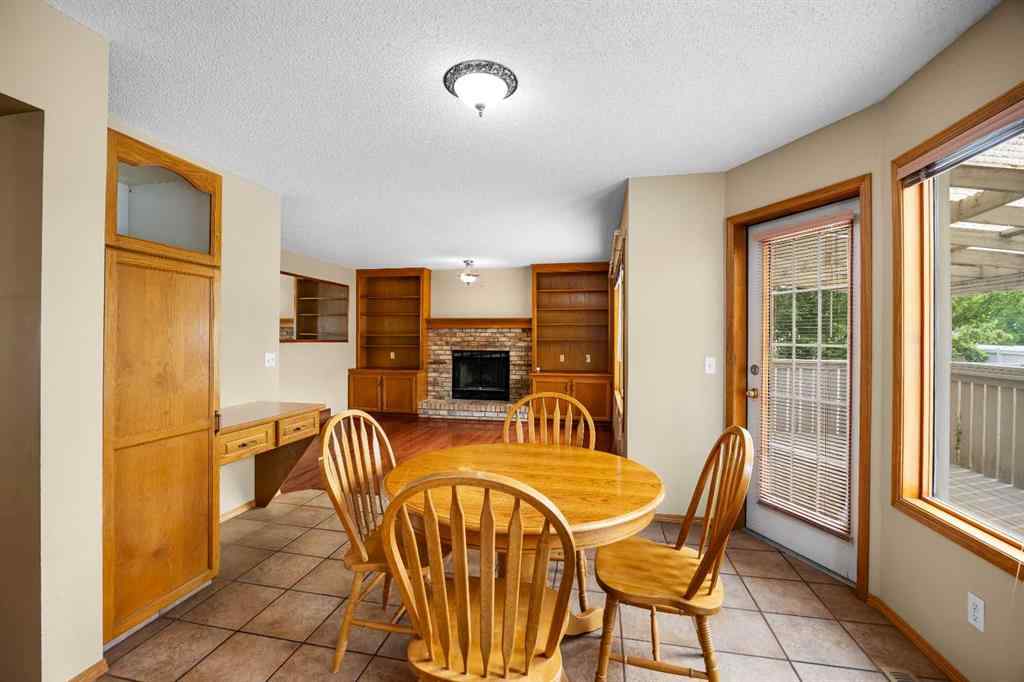 MLS® A2256301 - 132 Hawkland Circle NW in Hawkwood Calgary, Residential