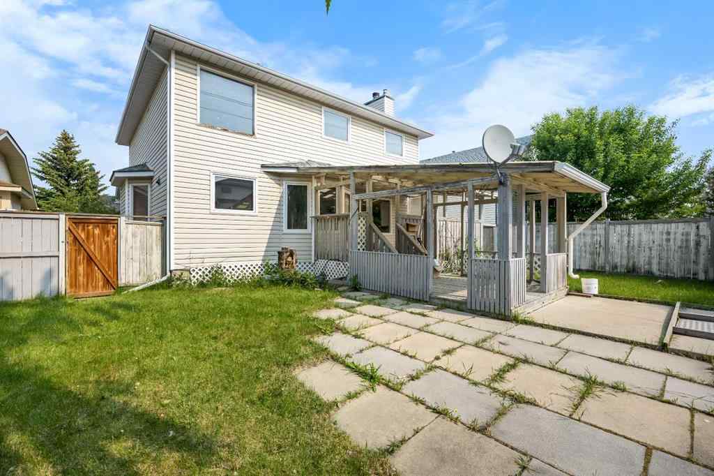 MLS® A2256301 - 132 Hawkland Circle NW in Hawkwood Calgary, Residential