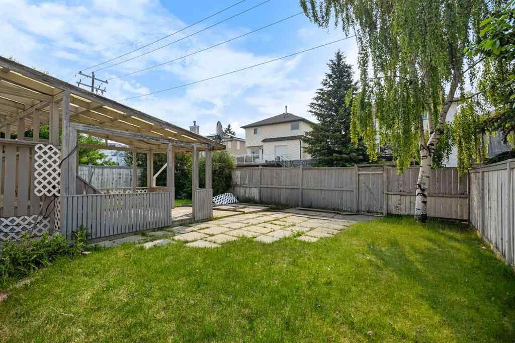 MLS® A2256301 - 132 Hawkland Circle NW in Hawkwood Calgary, Residential