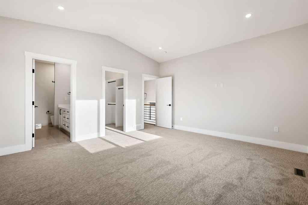 MLS® A2256304 - 72 Heritage Ridge  in Heritage Hills Cochrane, Residential