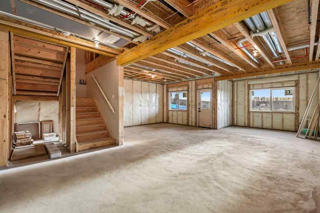 MLS® A2256304 - 72 Heritage Ridge  in Heritage Hills Cochrane, Residential