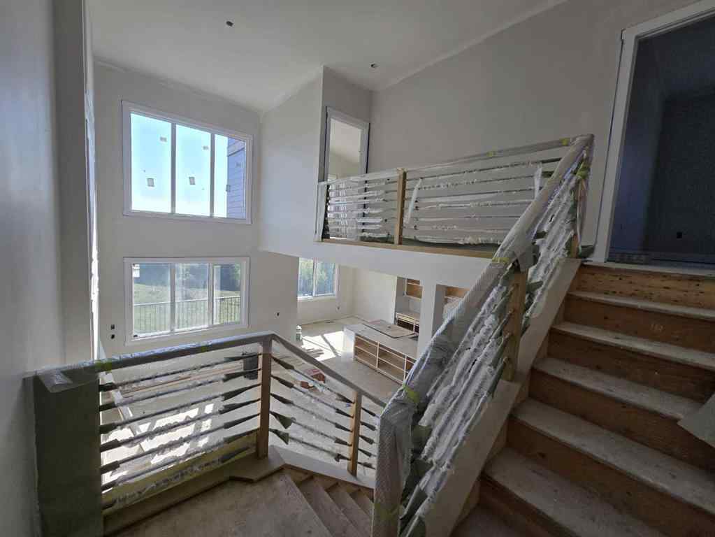 MLS® A2256304 - 72 Heritage Ridge  in Heritage Hills Cochrane, Residential