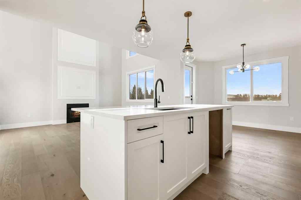 MLS® A2256304 - 72 Heritage Ridge  in Heritage Hills Cochrane, Residential