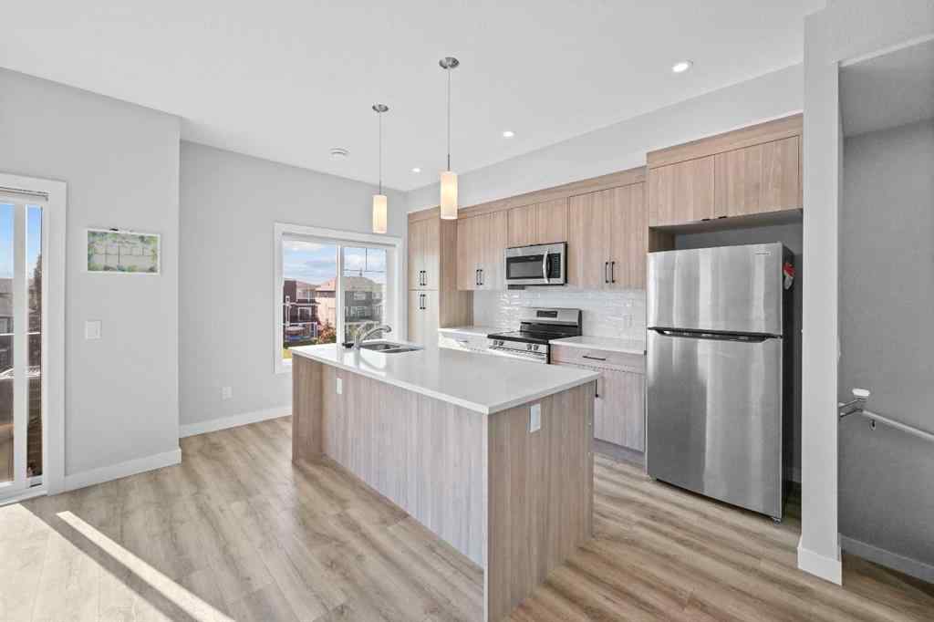 MLS® A2256307 - 384 Canals Crossing SW in Canals Airdrie, Residential