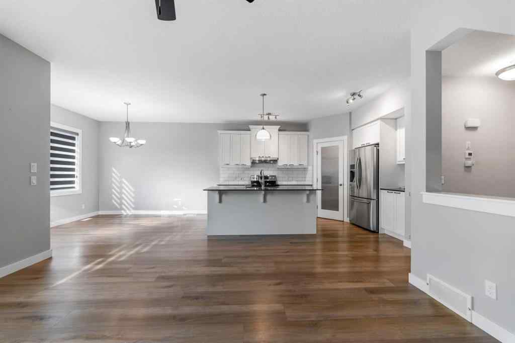 MLS® A2256308 - 625 Midtown Place SW in Midtown Airdrie, Residential