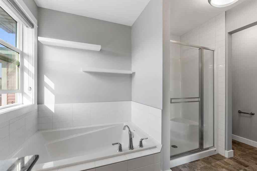 MLS® A2256308 - 625 Midtown Place SW in Midtown Airdrie, Residential