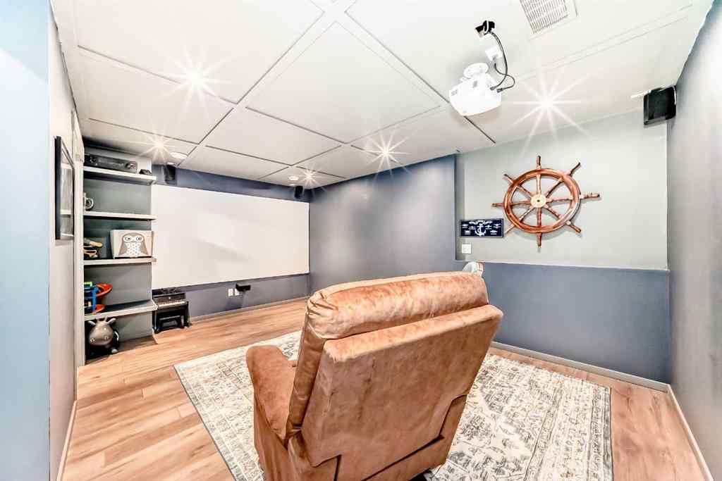 MLS® A2256315 - 132 Sunvalley Road  in Sunset Ridge Cochrane, Residential