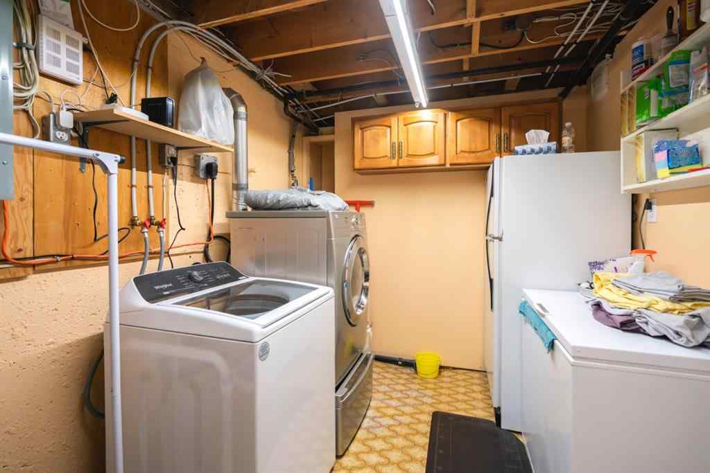 MLS® A2256319 - 5308 50 Street  in Sparling Camrose, Residential