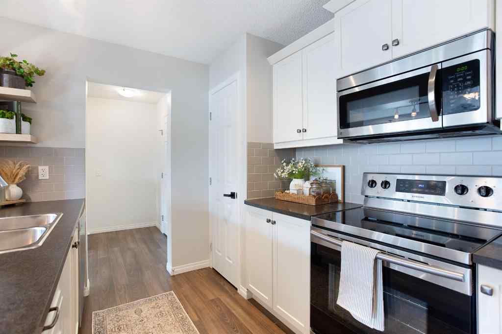 MLS® A2256322 - 420 Windstone Grove SW in Windsong Airdrie, Residential