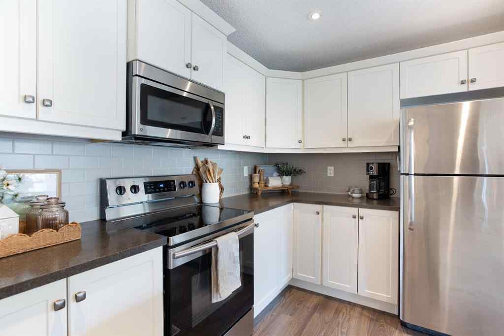 MLS® A2256322 - 420 Windstone Grove SW in Windsong Airdrie, Residential